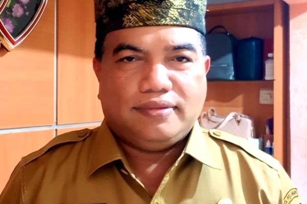Disdik Pekanbaru Tegaskan Larangan Jual Beli Seragam di Sekolah: Orangtua Bebas Tentukan Sendiri